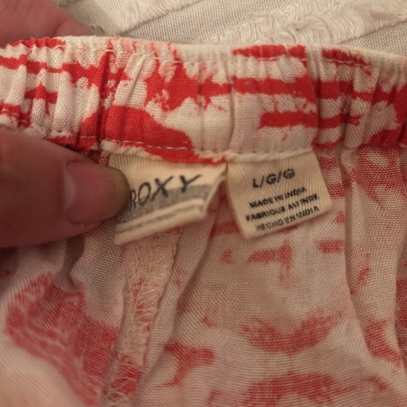 ROXY shorts 🌺☀️ - Picture 3 of 7